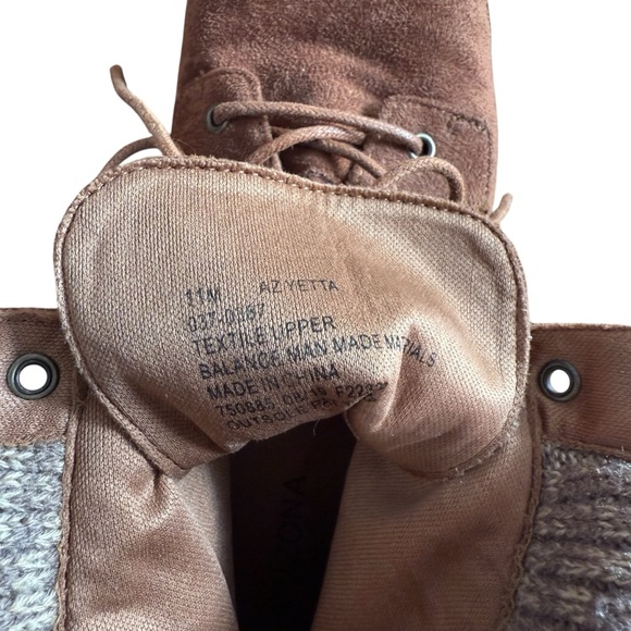 Arizona Yetta Brown Faux Suede Foldover Ankle Lace Boots Womens Size 11 - Picture 5 of 6